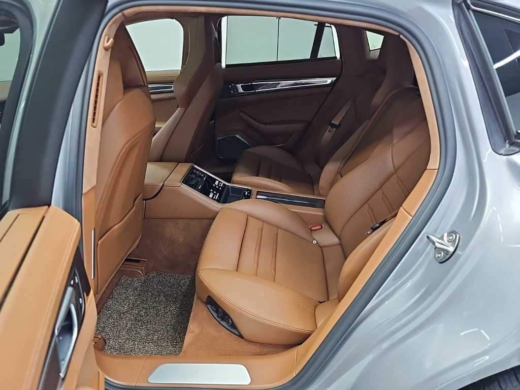 포르쉐 파나메라 파나메라(971) 4.0 GTS 이미지 12