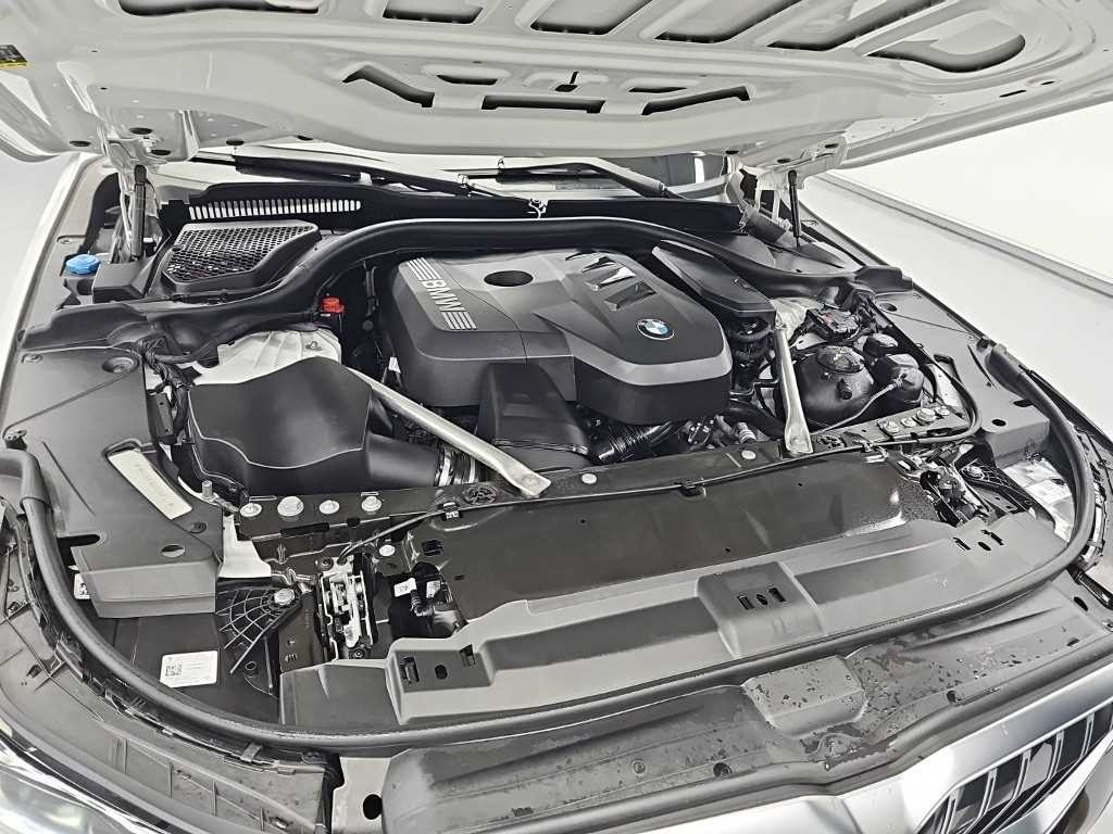 BMW 5시리즈 5시리즈 (G60) 530i xDrive M 스포츠 이미지 5