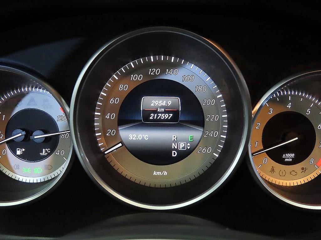벤츠 CLS 클래스 CLS클래스 W218 CLS 350 이미지 9
