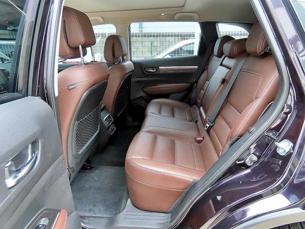 르노코리아(삼성) QM6 더뉴QM6 2.0 LPe RE 시그니처 2WD 이미지 6