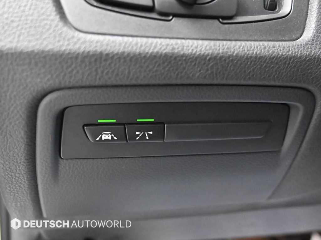 BMW 3시리즈 3시리즈 (F30) 320d M 스포츠 이미지 16