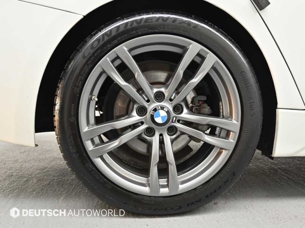 BMW 3시리즈 3시리즈 (F30) 320d M 스포츠 이미지 5