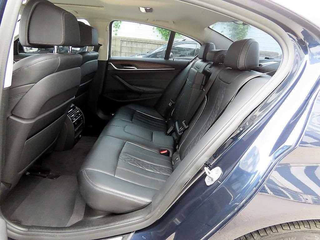 BMW 5시리즈 5시리즈 (G30) 530i xDrive 럭셔리 플러스 이미지 6
