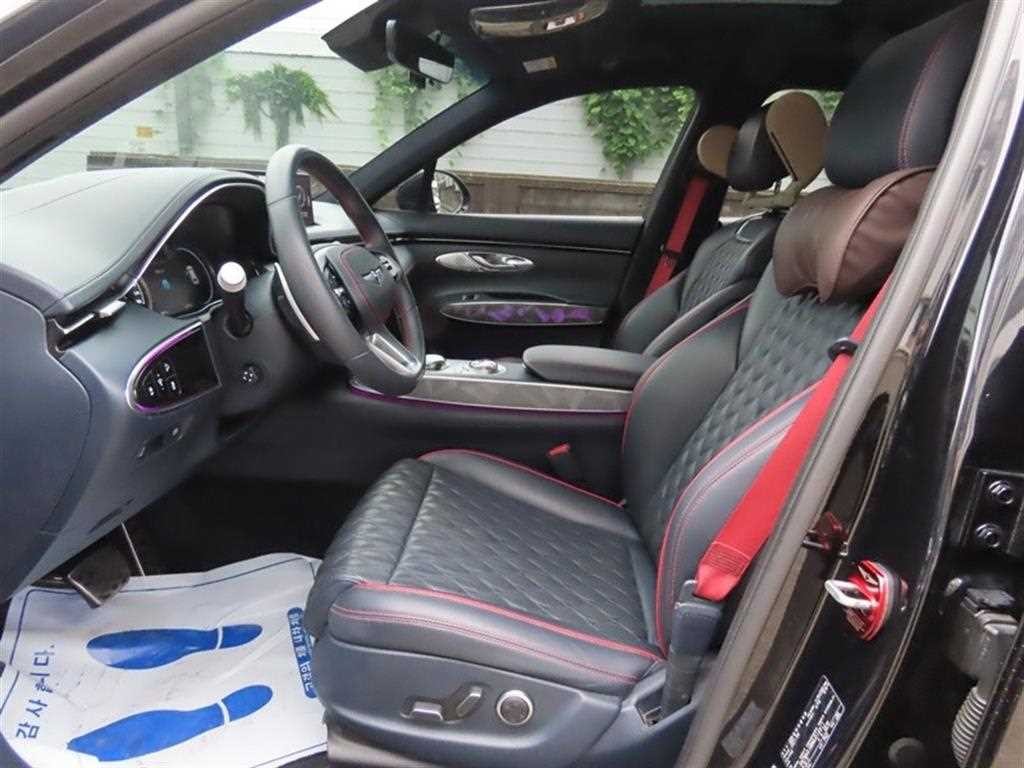 제네시스 GV70 2.5T 가솔린 2WD 스포츠 이미지 6