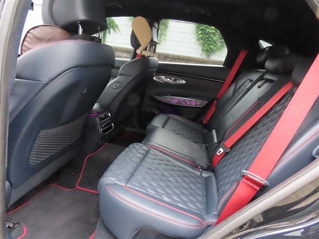 제네시스 GV70 2.5T 가솔린 2WD 스포츠 이미지 8