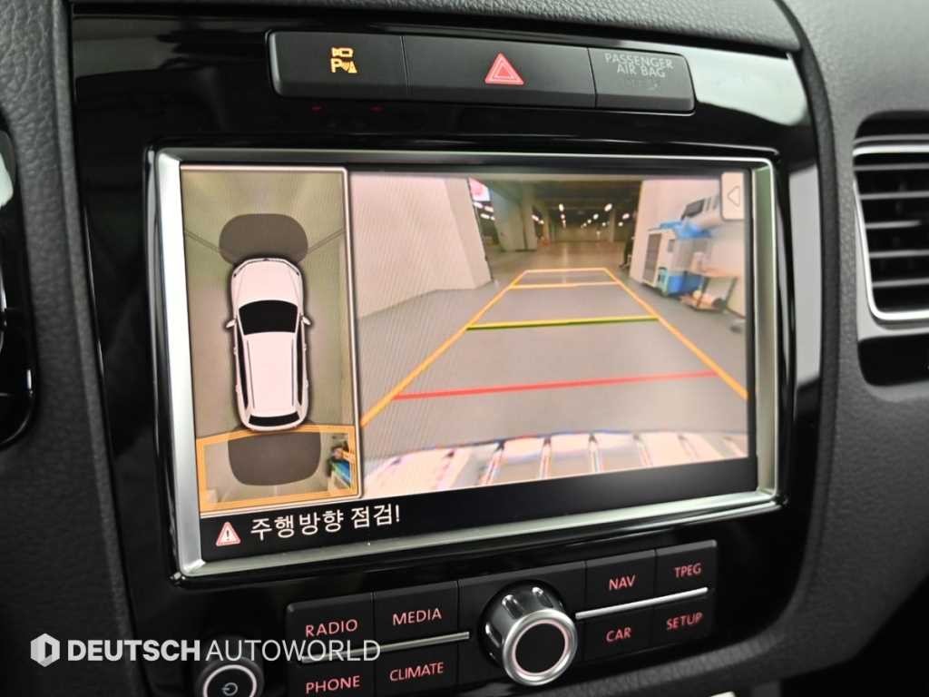 폭스바겐 투아렉 뉴 투아렉 V6 3.0 TDI 블루모션 이미지 15