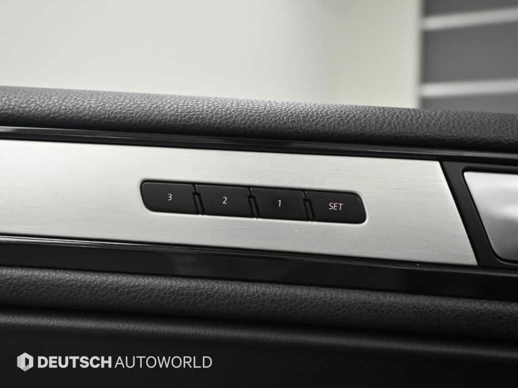 폭스바겐 투아렉 뉴 투아렉 V6 3.0 TDI 블루모션 이미지 17