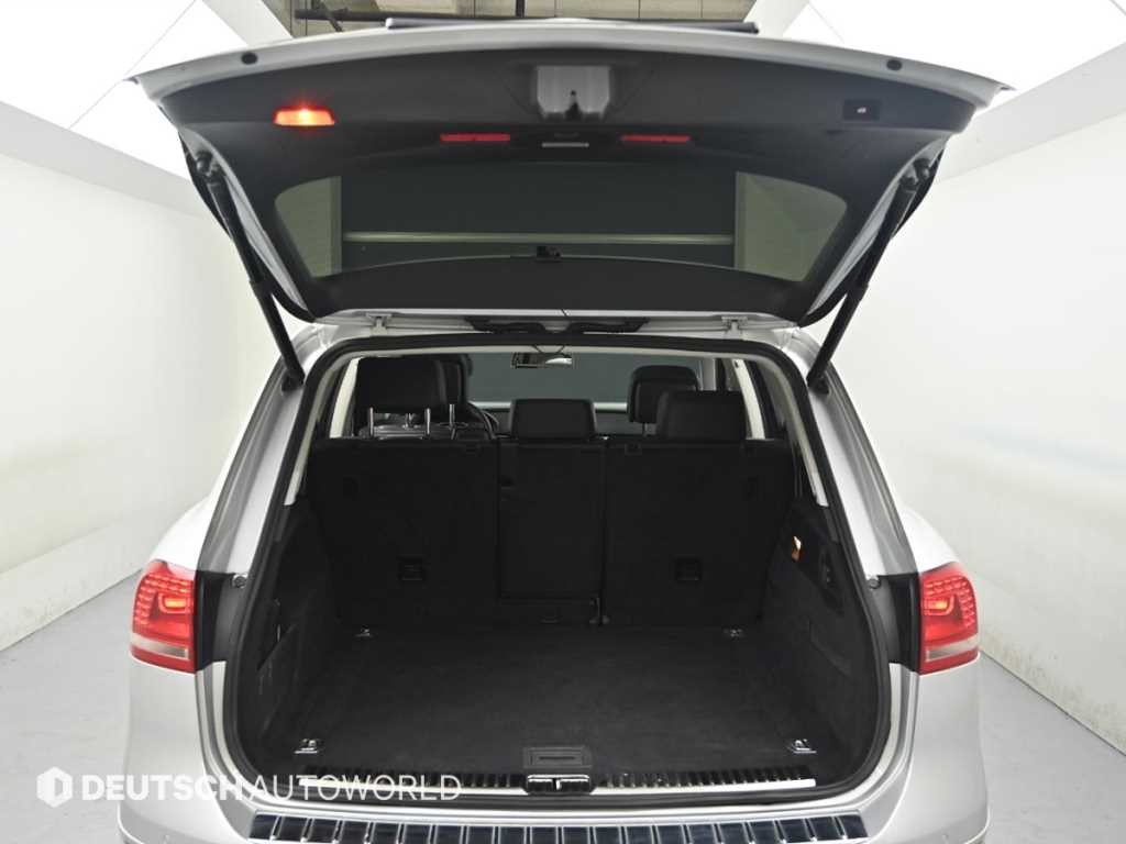 폭스바겐 투아렉 뉴 투아렉 V6 3.0 TDI 블루모션 이미지 19