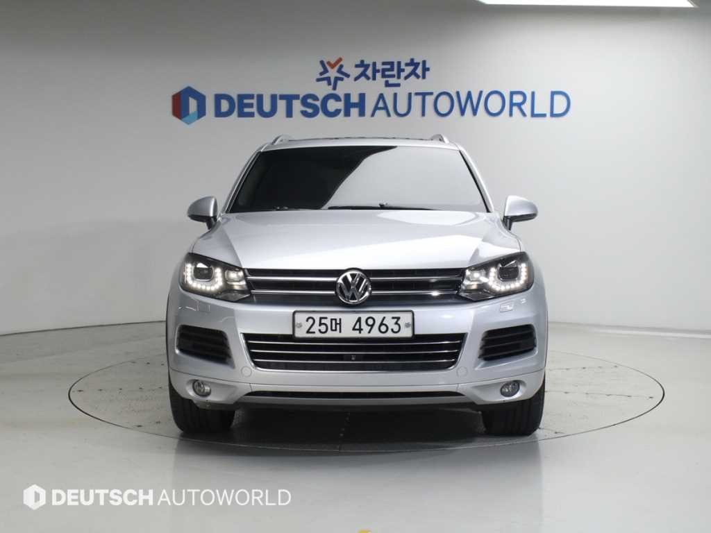 폭스바겐 투아렉 뉴 투아렉 V6 3.0 TDI 블루모션 이미지 3