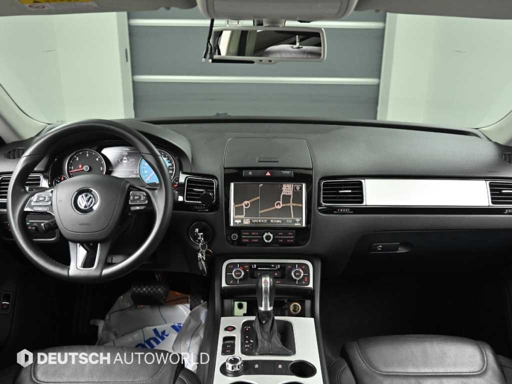폭스바겐 투아렉 뉴 투아렉 V6 3.0 TDI 블루모션 이미지 7