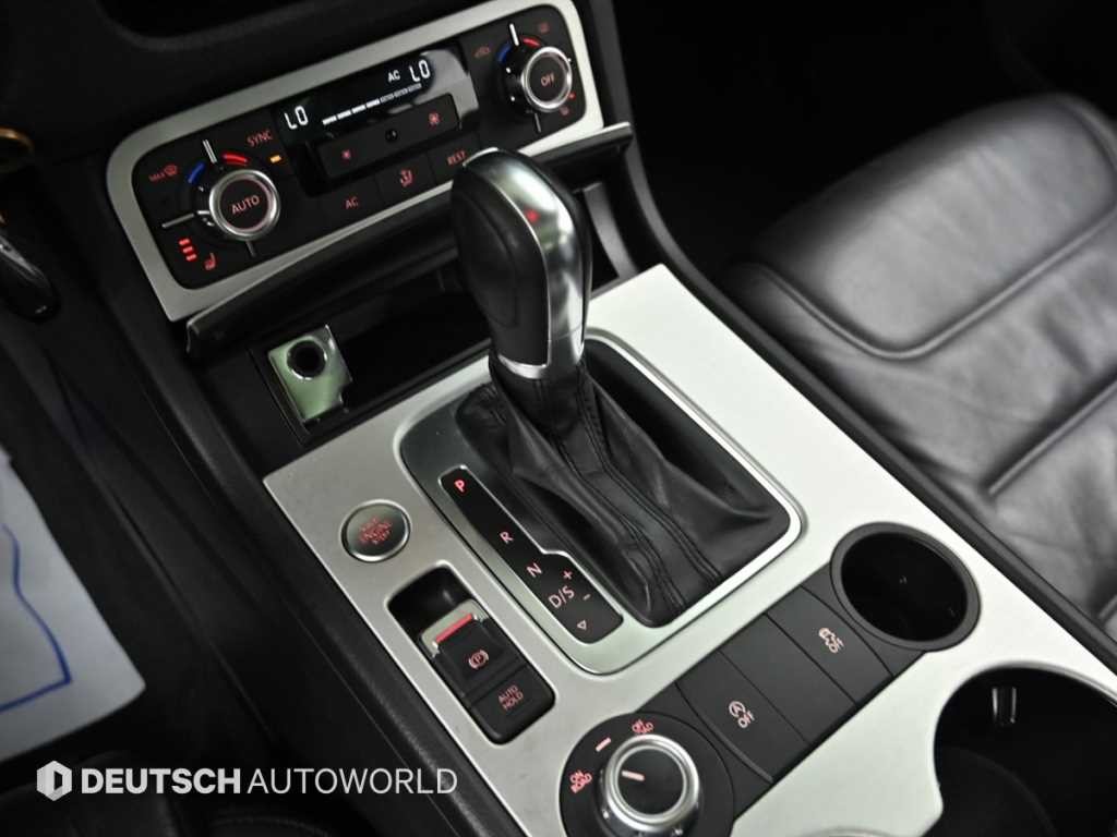 폭스바겐 투아렉 뉴 투아렉 V6 3.0 TDI 블루모션 이미지 9