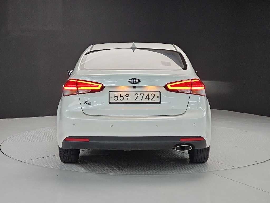 기아 K3 더뉴 K3 1.6 GDI 트렌디 스타일 이미지 3