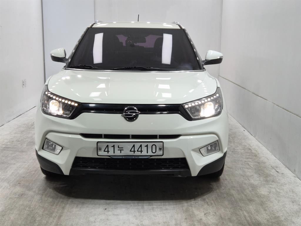 KG모빌리티(쌍용) 티볼리 디젤 2WD 1.6 LX 이미지 1