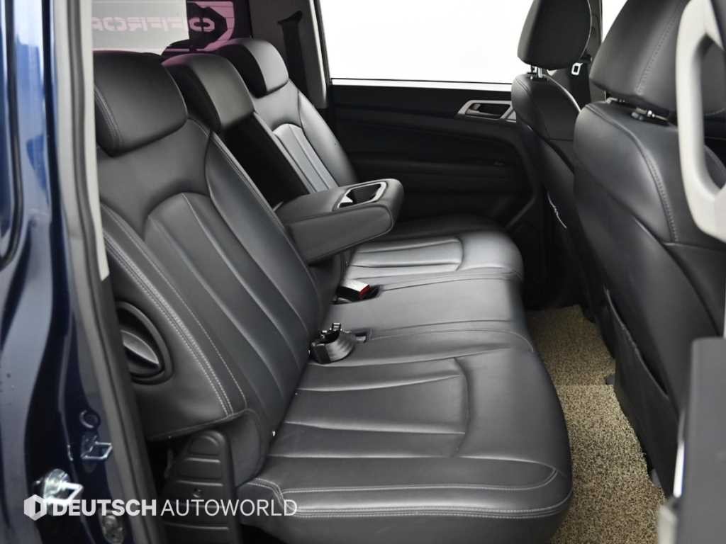 KG모빌리티(쌍용) 렉스턴 렉스턴 스포츠 4WD 디젤 2.2 프레스티지 이미지 12