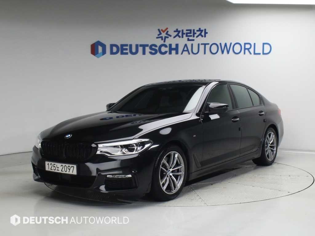 BMW 5시리즈 5시리즈 (G30) 530i M 스포츠 플러스 이미지 1