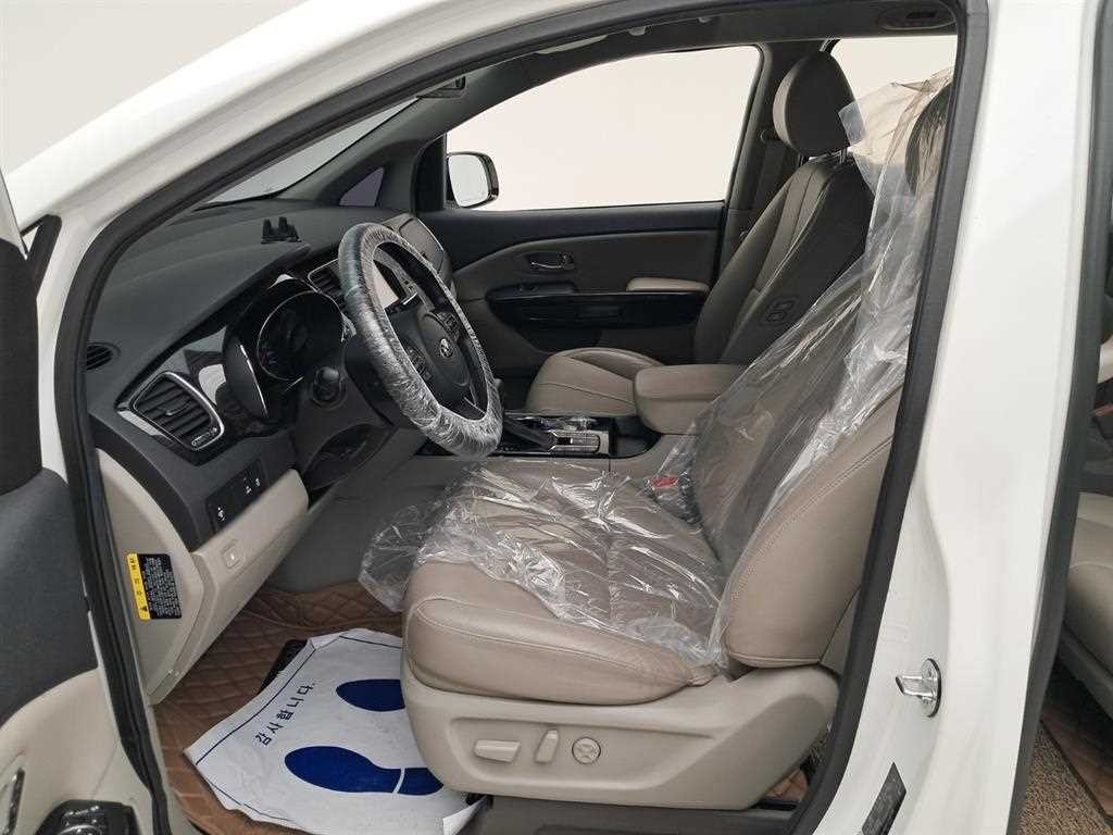 기아 카니발 더 뉴 카니발 디젤 9인승 노블레스 스페셜 이미지 11