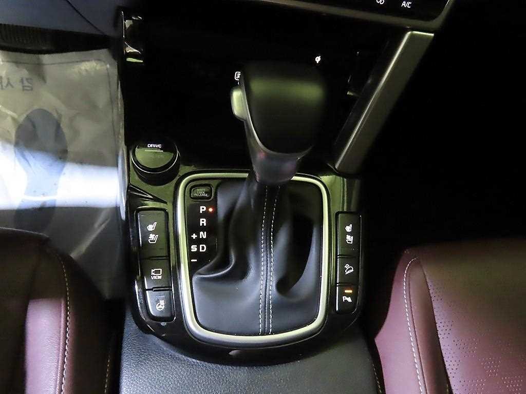 기아 셀토스 가솔린 1.6 터보 2WD 노블레스 이미지 12