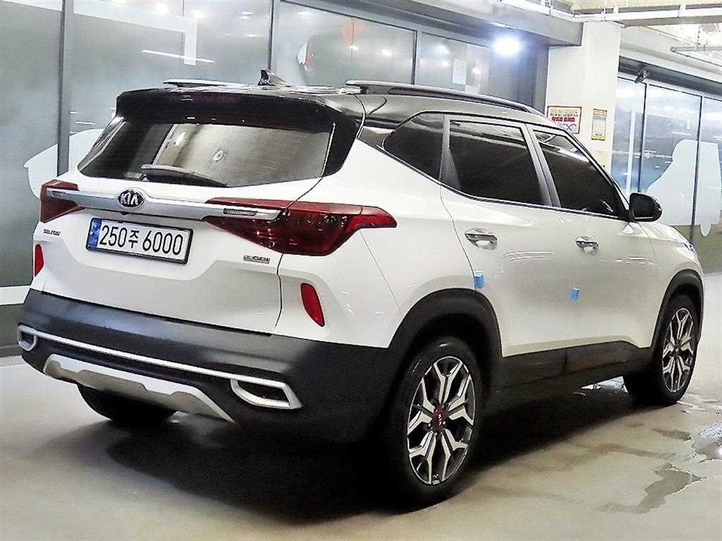 기아 셀토스 가솔린 1.6 터보 2WD 노블레스 이미지 4