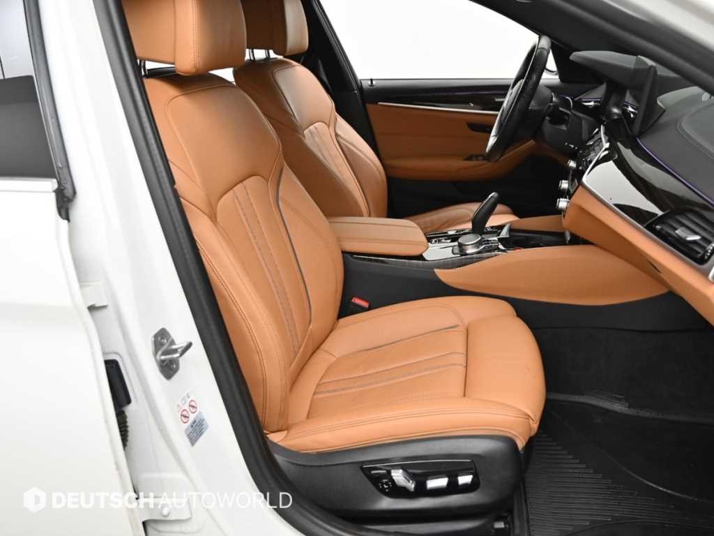 BMW 5시리즈 5시리즈 (G30) 520i M 스포츠 이미지 10
