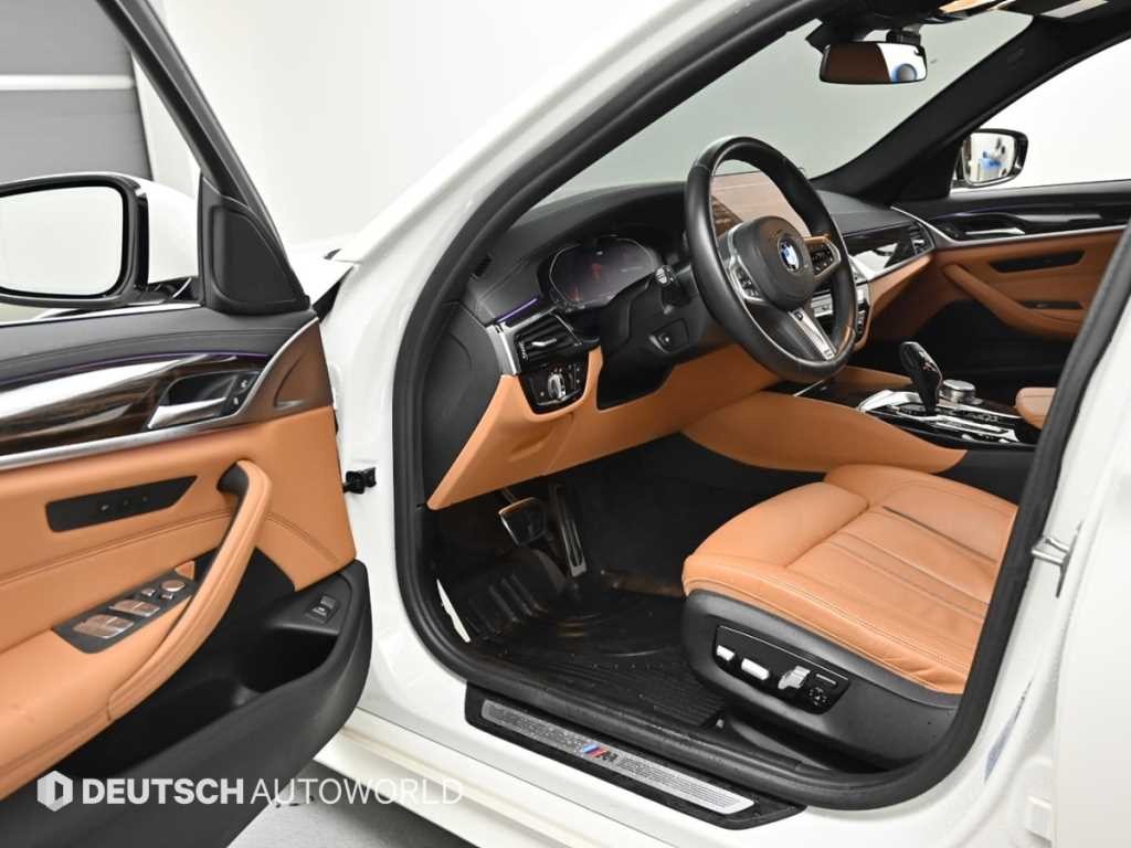 BMW 5시리즈 5시리즈 (G30) 520i M 스포츠 이미지 11