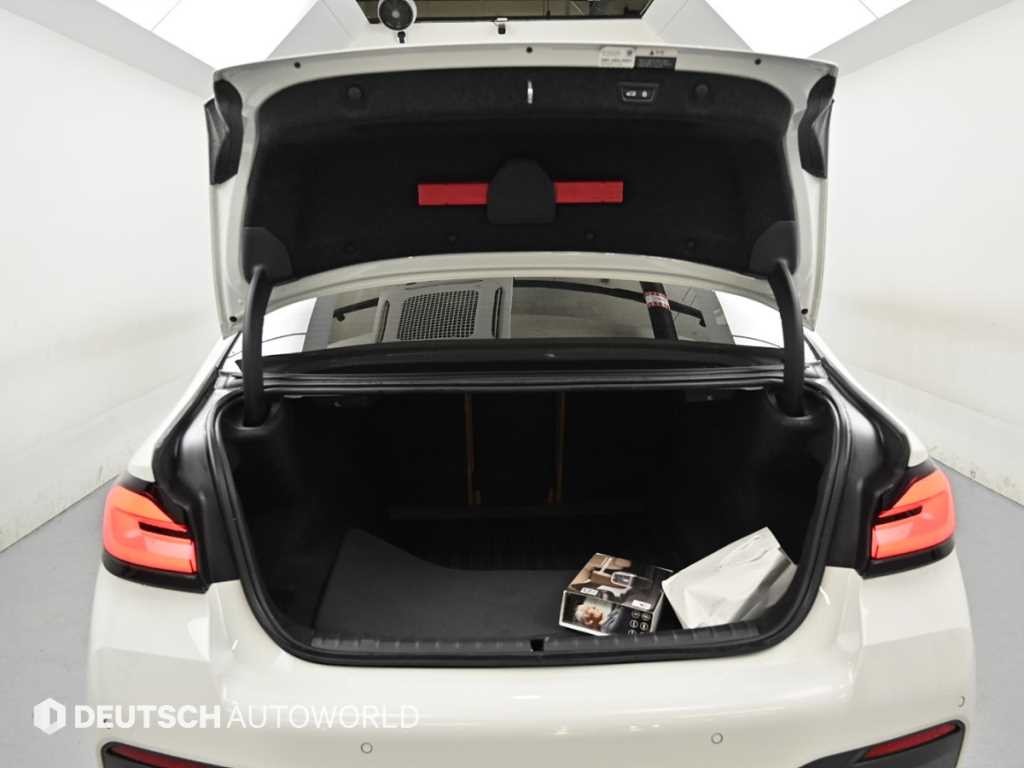 BMW 5시리즈 5시리즈 (G30) 520i M 스포츠 이미지 19