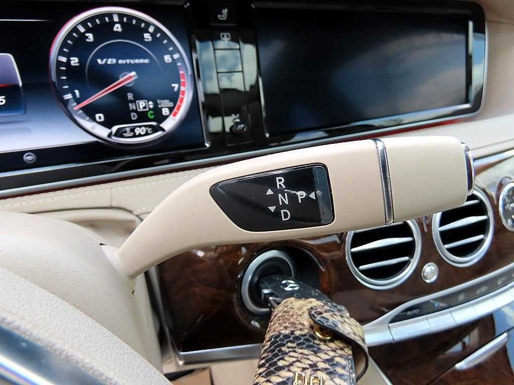 벤츠 S 클래스 S클래스-W222 S 63 AMG 4MATIC 이미지 10