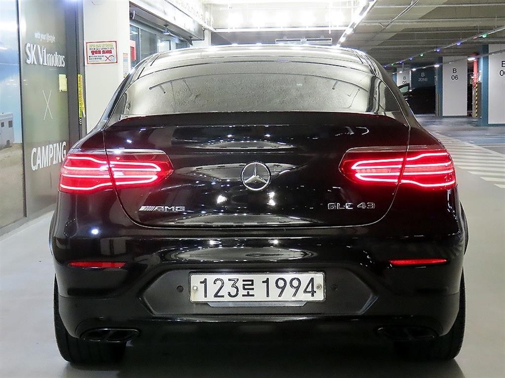 벤츠 GLC 클래스 GLC클래스 X253 AMG GLC 43 4MATIC 쿠페 이미지 5