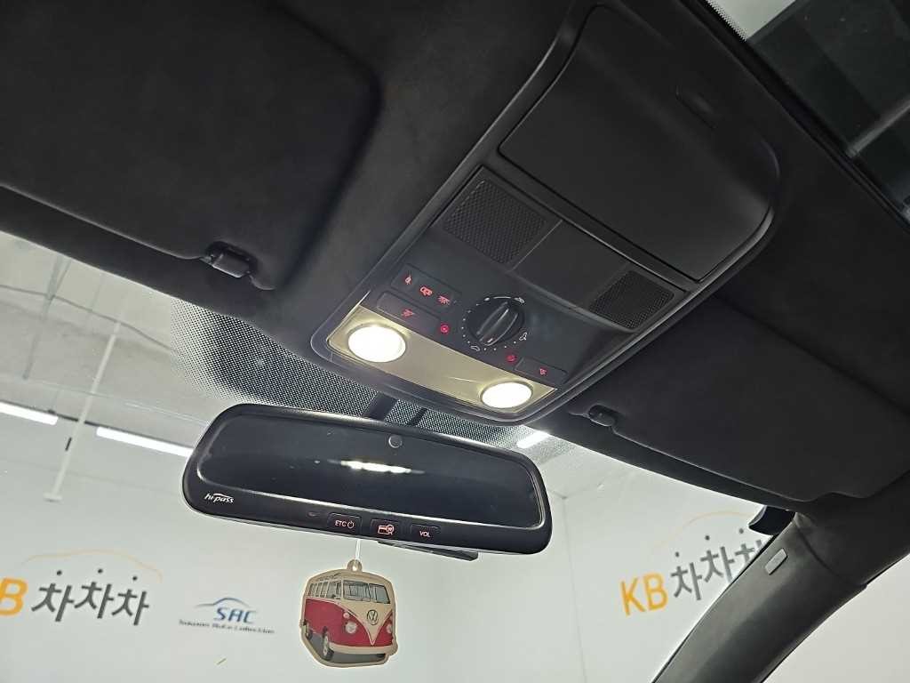 폭스바겐 골프 골프 5세대 R32 이미지 17