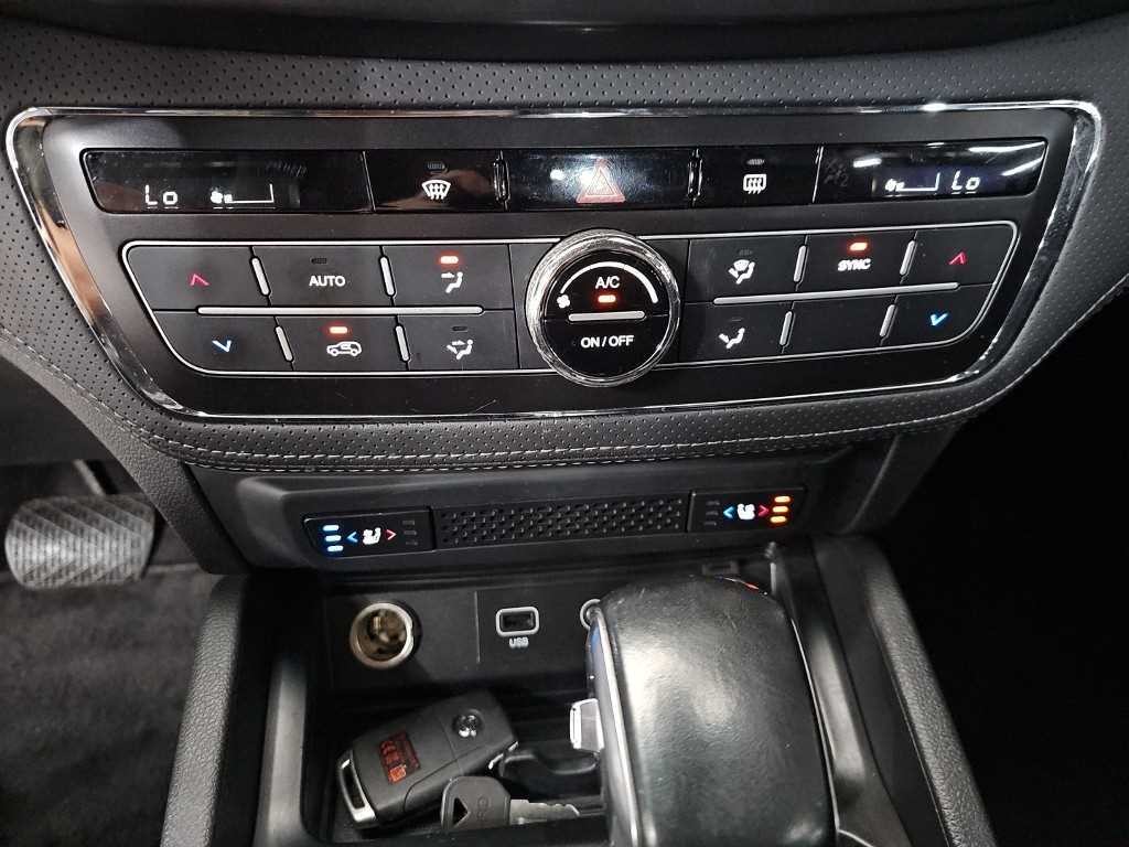 KG모빌리티(쌍용) 렉스턴 더 뉴 렉스턴 스포츠 디젤 2.2 4WD 프레스티지 이미지 10