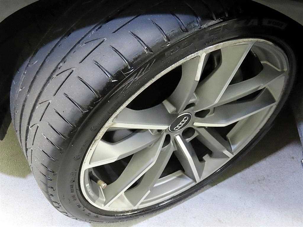 아우디 A5 A5 (F5) 45 TFSI 콰트로 프리미엄 스포트백 이미지 19