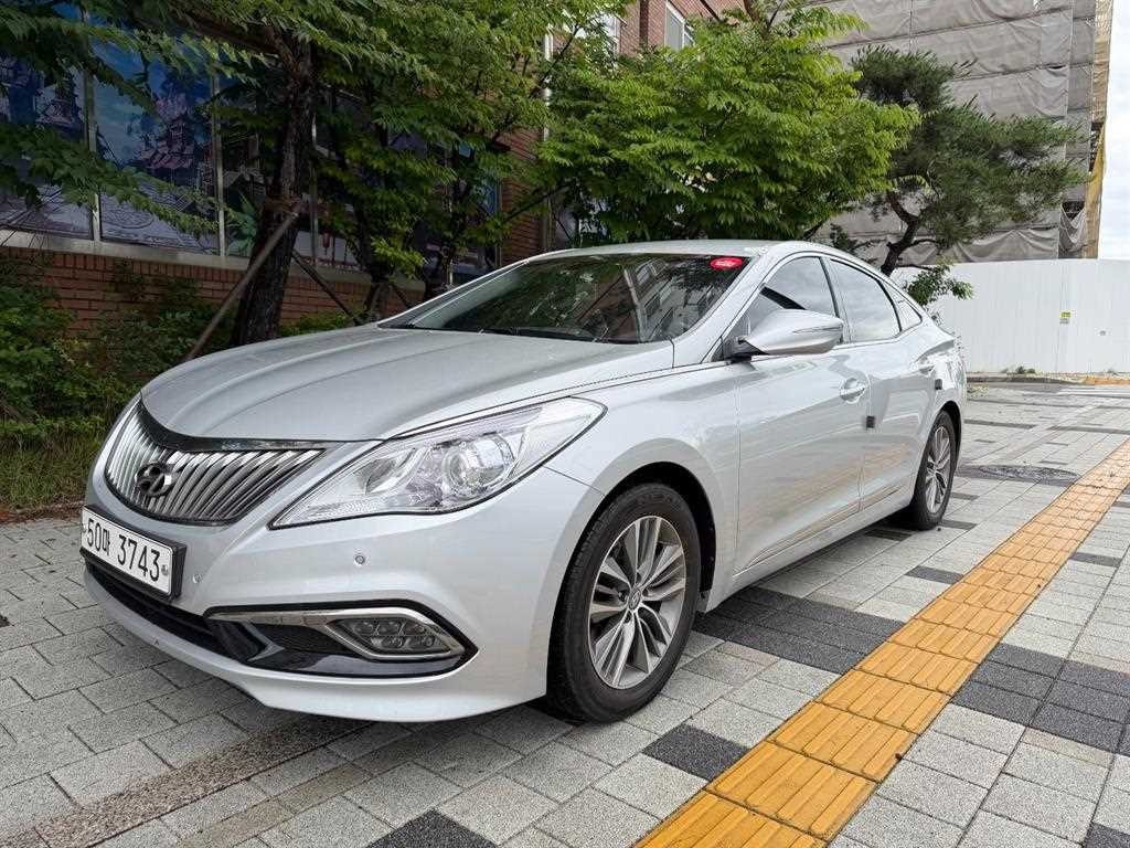 현대 그랜저 그랜저 HG HG240 MODERN 이미지 2