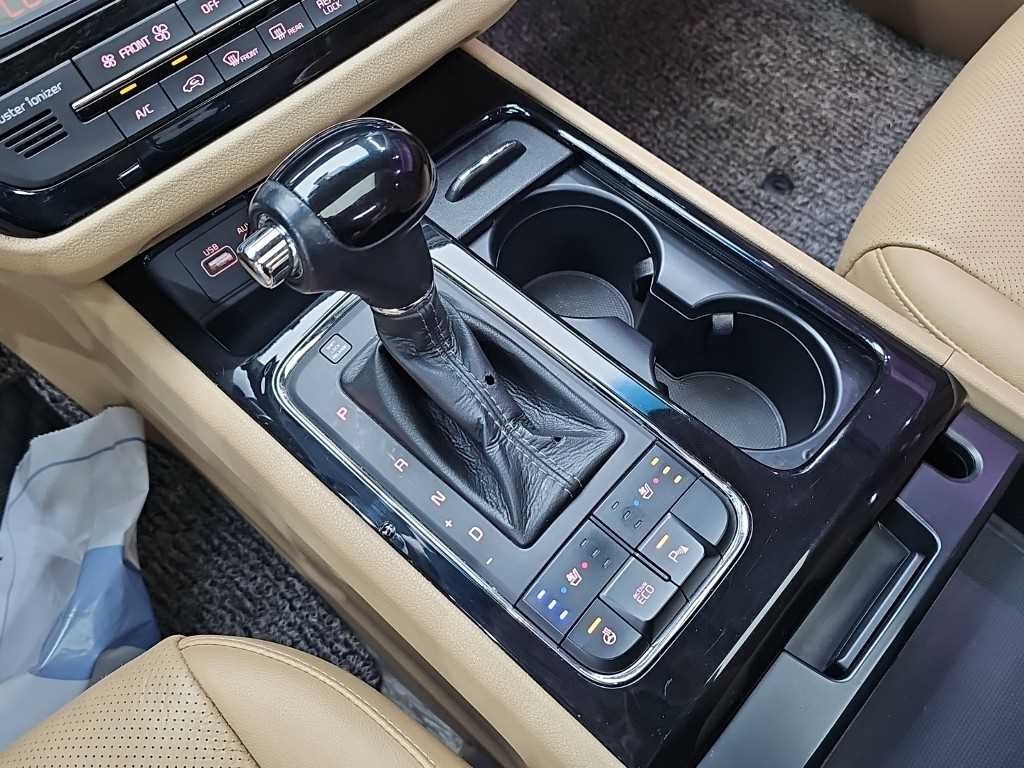 기아 카니발 올 뉴 카니발 디젤 9인승 프레스티지 이미지 8