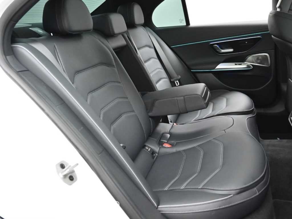 벤츠 E 클래스 E-클래스 W214 E300 4MATIC 익스클루시브 이미지 12