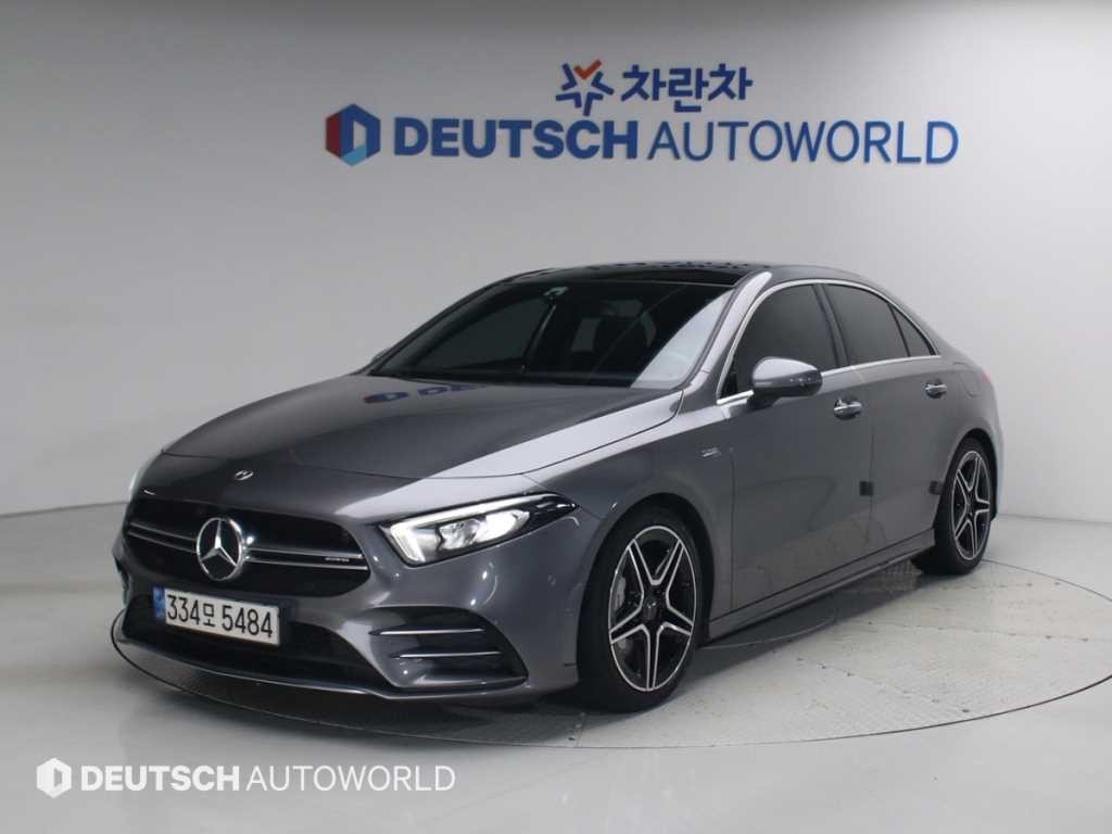 벤츠 A 클래스 A클래스 W177 AMG A35 4MATIC 세단 이미지 1