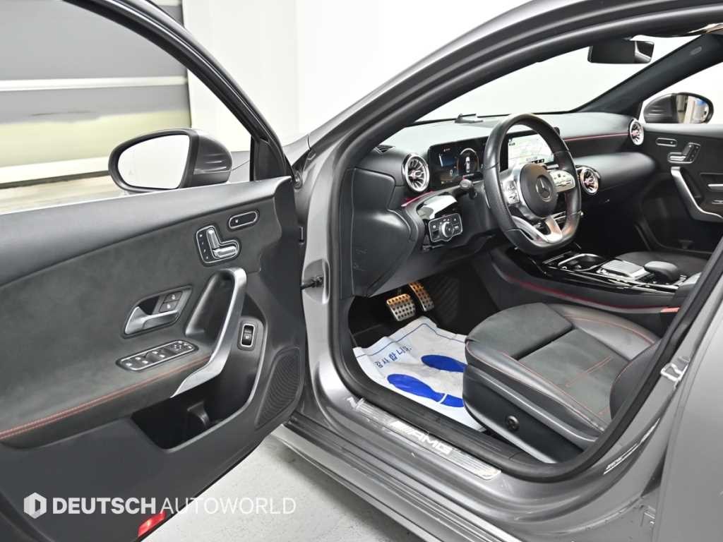 벤츠 A 클래스 A클래스 W177 AMG A35 4MATIC 세단 이미지 11