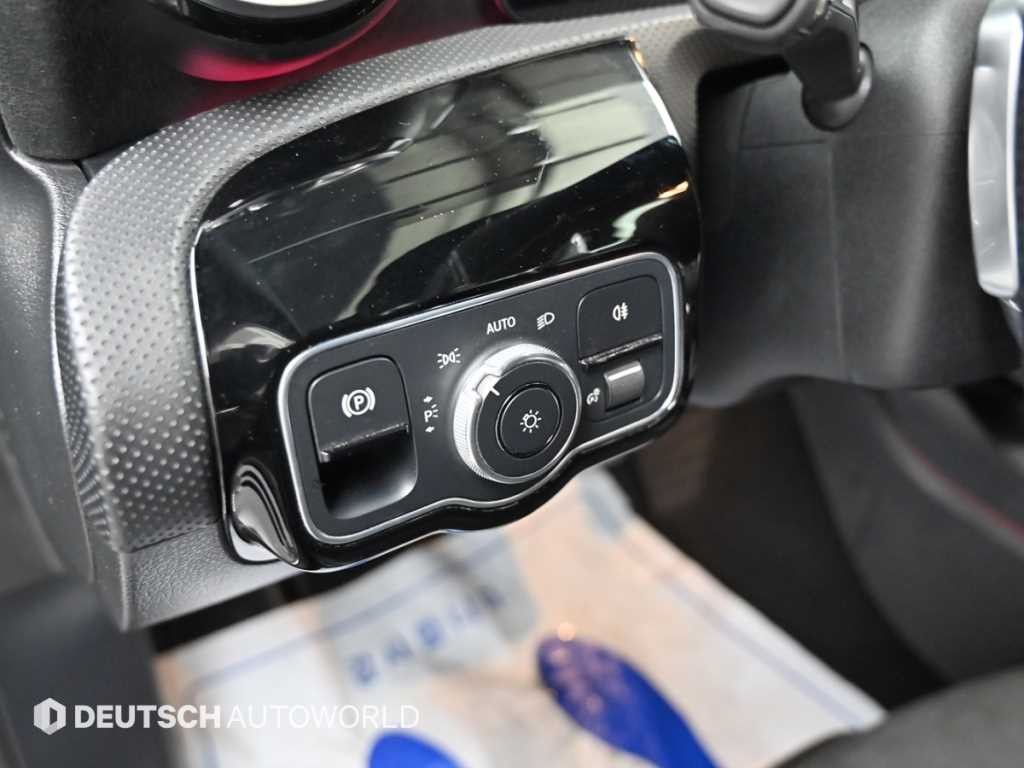 벤츠 A 클래스 A클래스 W177 AMG A35 4MATIC 세단 이미지 16