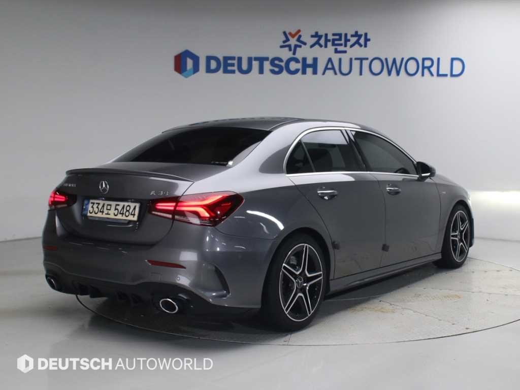 벤츠 A 클래스 A클래스 W177 AMG A35 4MATIC 세단 이미지 2