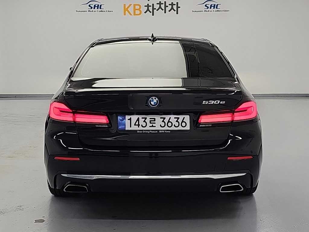 BMW 5시리즈 5시리즈 (G30) 530e 럭셔리 이미지 3