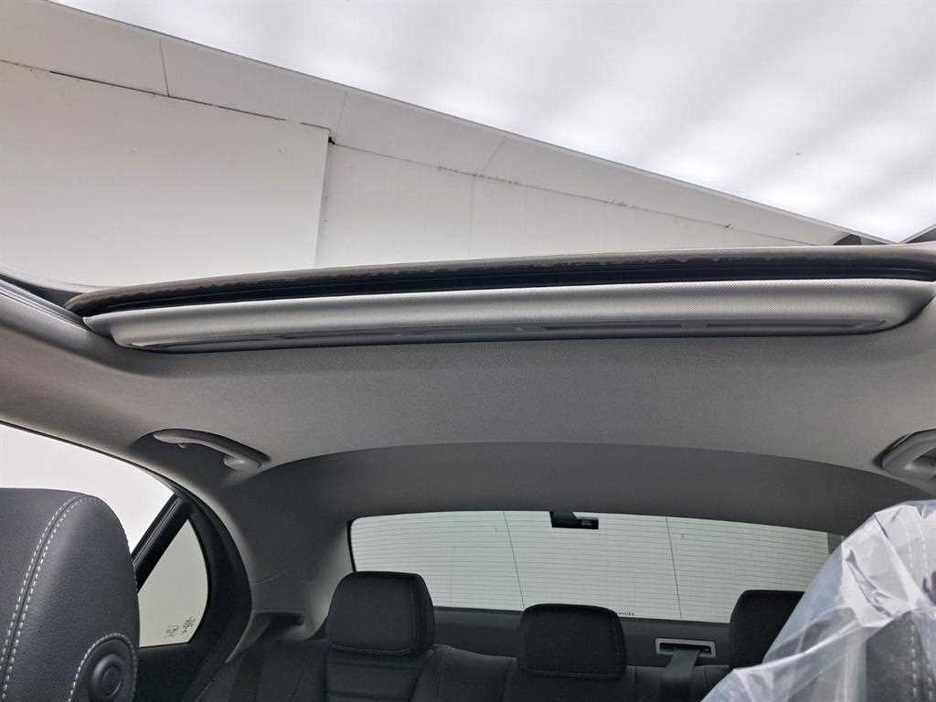 벤츠 E 클래스 E-클래스 W213 E200 아방가르드 이미지 16
