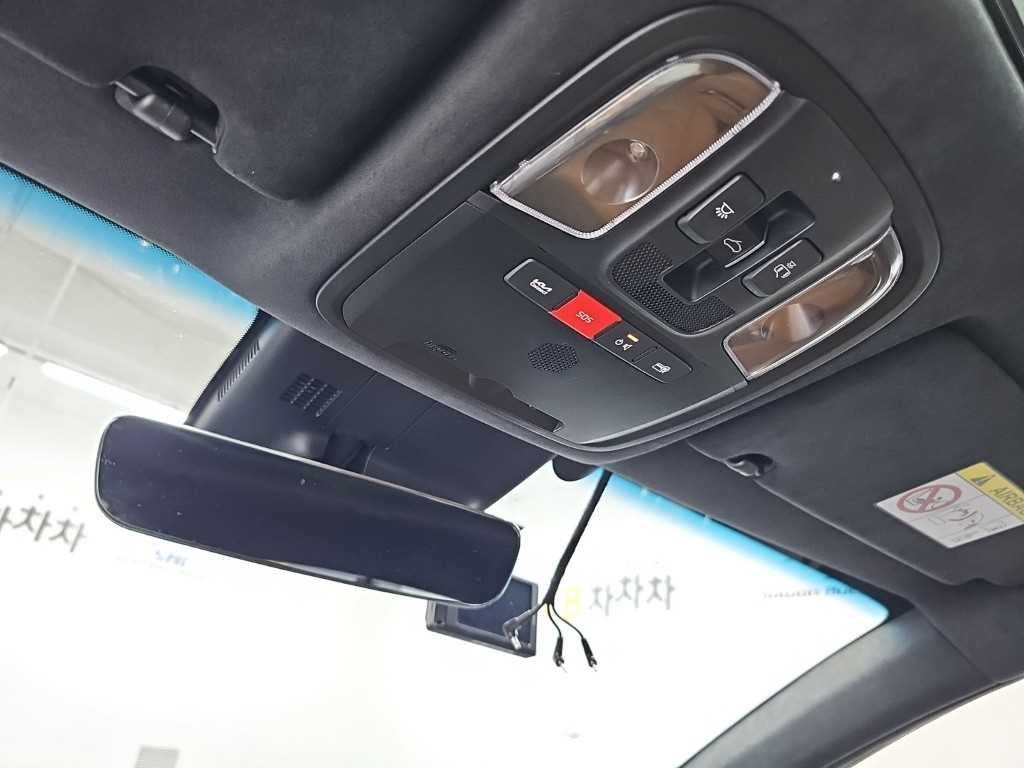 기아 스팅어 스팅어 마이스터 AWD 3.3 GT 트리뷰트 에디션 이미지 18