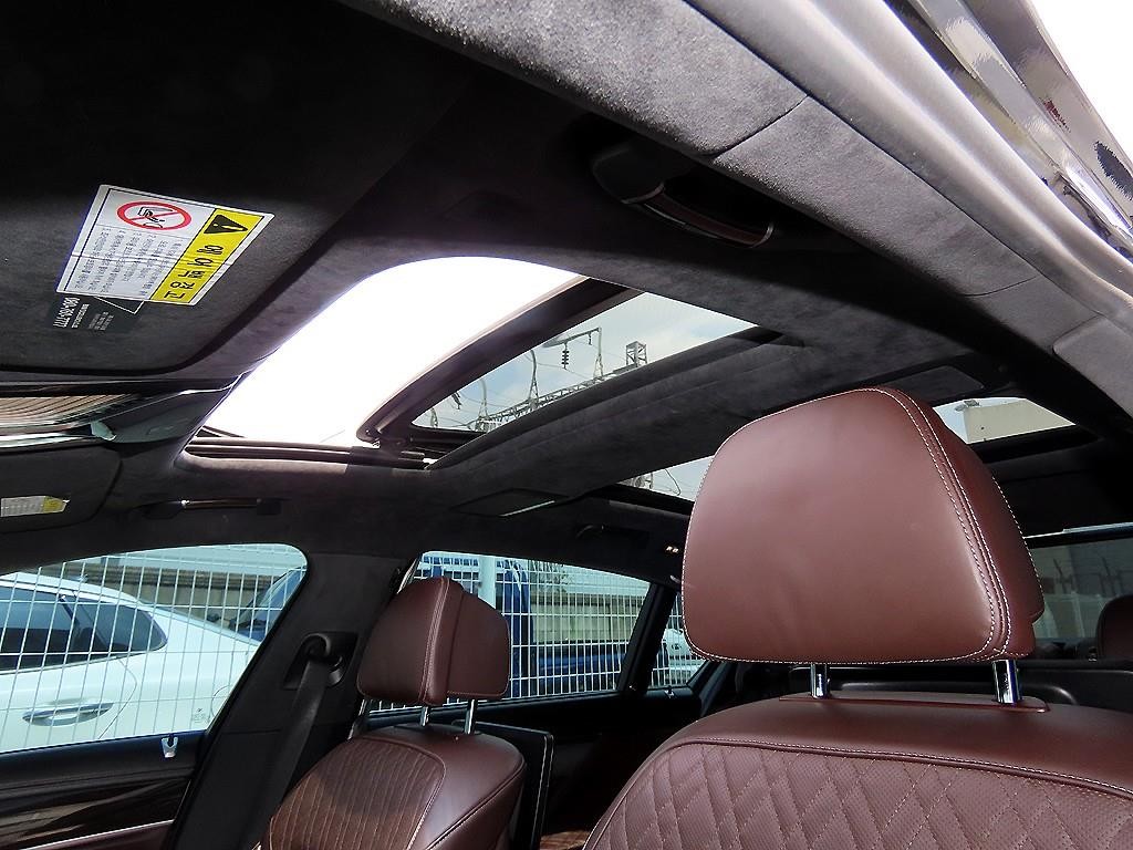 BMW 7시리즈 7시리즈 (G11) 745Le sDrive 디자인 퓨어 에디션 이미지 17