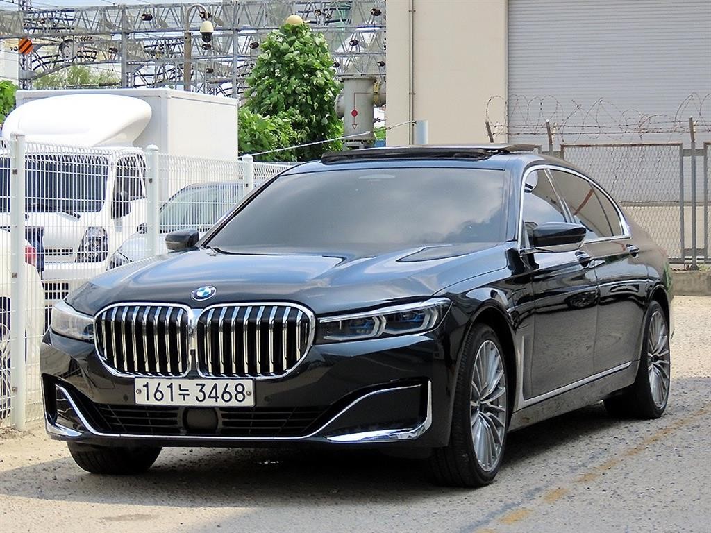 BMW 7시리즈 7시리즈 (G11) 745Le sDrive 디자인 퓨어 에디션 이미지 2