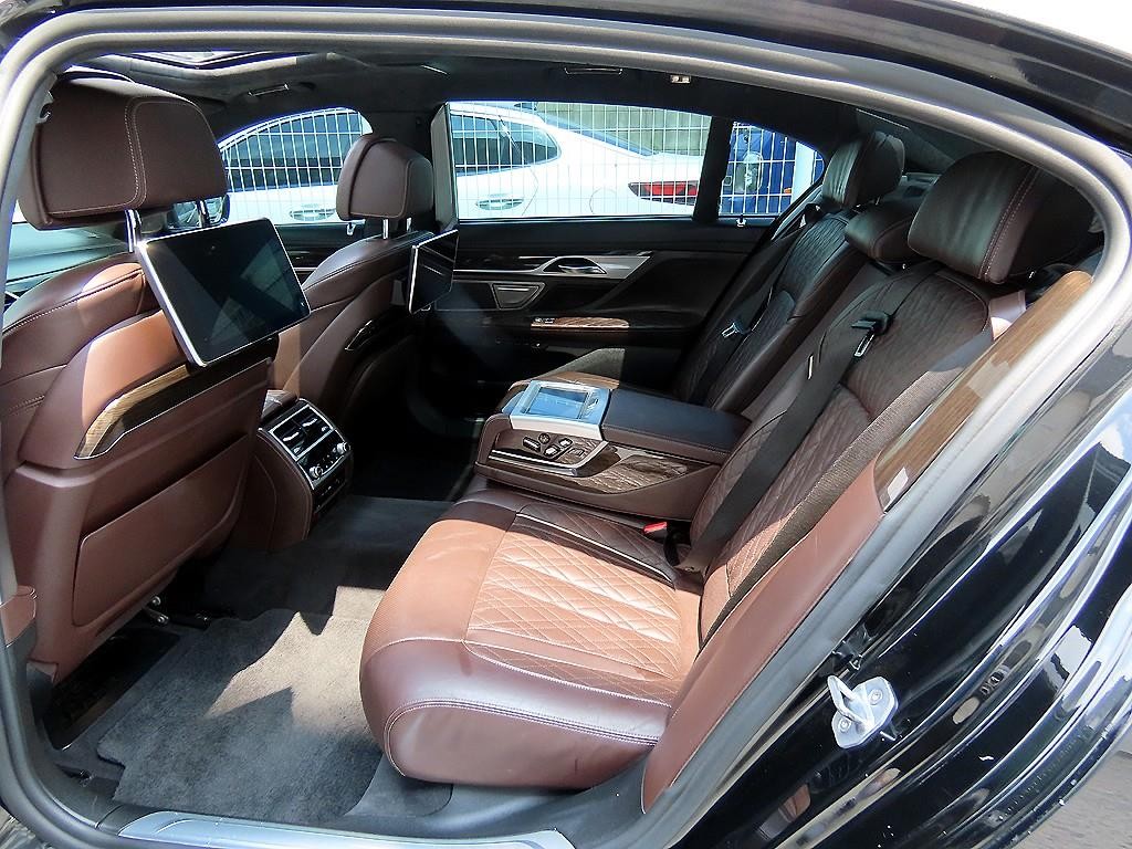 BMW 7시리즈 7시리즈 (G11) 745Le sDrive 디자인 퓨어 에디션 이미지 6