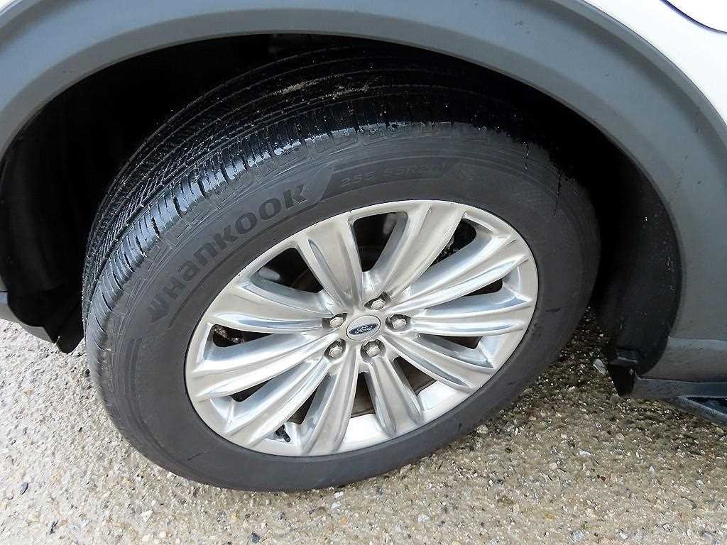 포드 익스플로러 익스플로러 6세대 3.0 AWD PHEV 리미티드 이미지 20