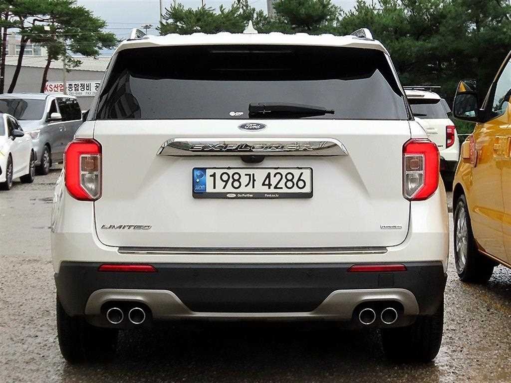 포드 익스플로러 익스플로러 6세대 3.0 AWD PHEV 리미티드 이미지 4