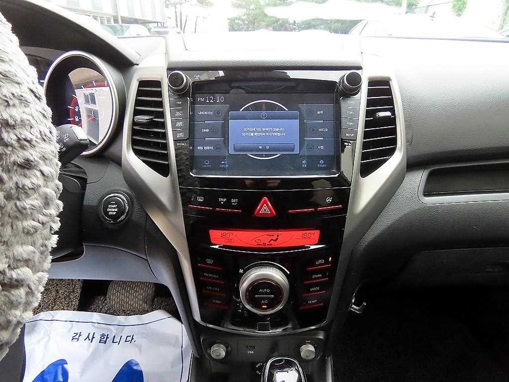 KG모빌리티(쌍용) 티볼리 가솔린 2WD 1.6 VX 이미지 13