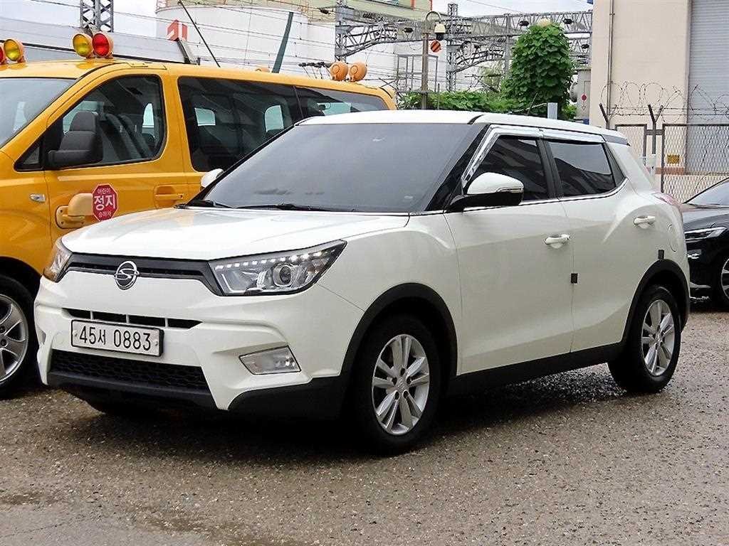 KG모빌리티(쌍용) 티볼리 가솔린 2WD 1.6 VX 이미지 2
