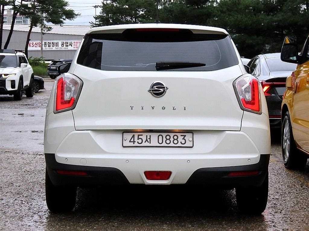 KG모빌리티(쌍용) 티볼리 가솔린 2WD 1.6 VX 이미지 4