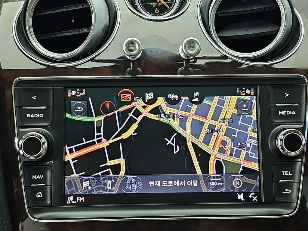 벤틀리 벤테이가 6.0 W12 이미지 16