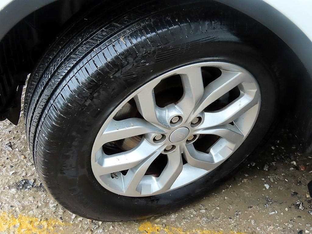 랜드로버 디스커버리 디스커버리5 2.0 SD4 SE 이미지 20